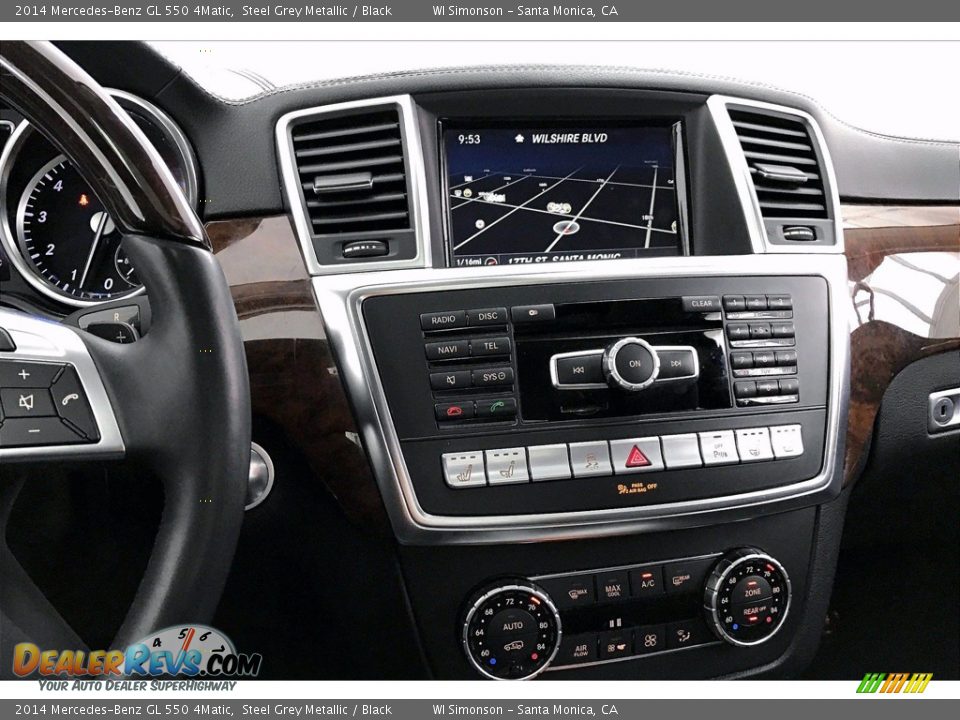 Controls of 2014 Mercedes-Benz GL 550 4Matic Photo #5