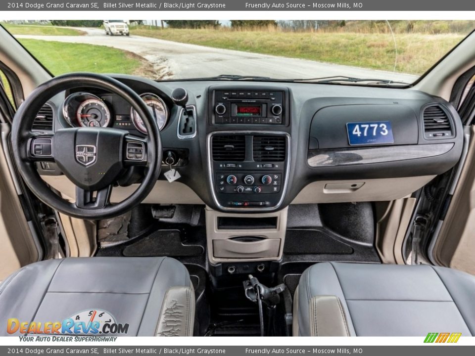 Dashboard of 2014 Dodge Grand Caravan SE Photo #32
