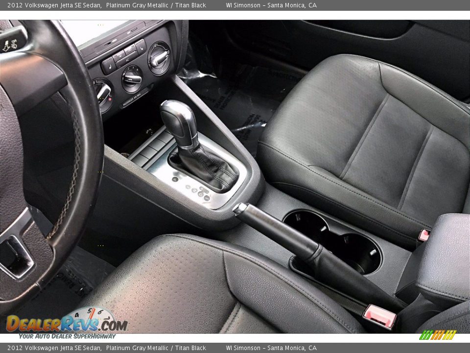 2012 Volkswagen Jetta SE Sedan Platinum Gray Metallic / Titan Black Photo #17