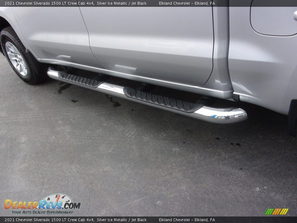 2021 Chevrolet Silverado 1500 LT Crew Cab 4x4 Silver Ice Metallic / Jet Black Photo #12