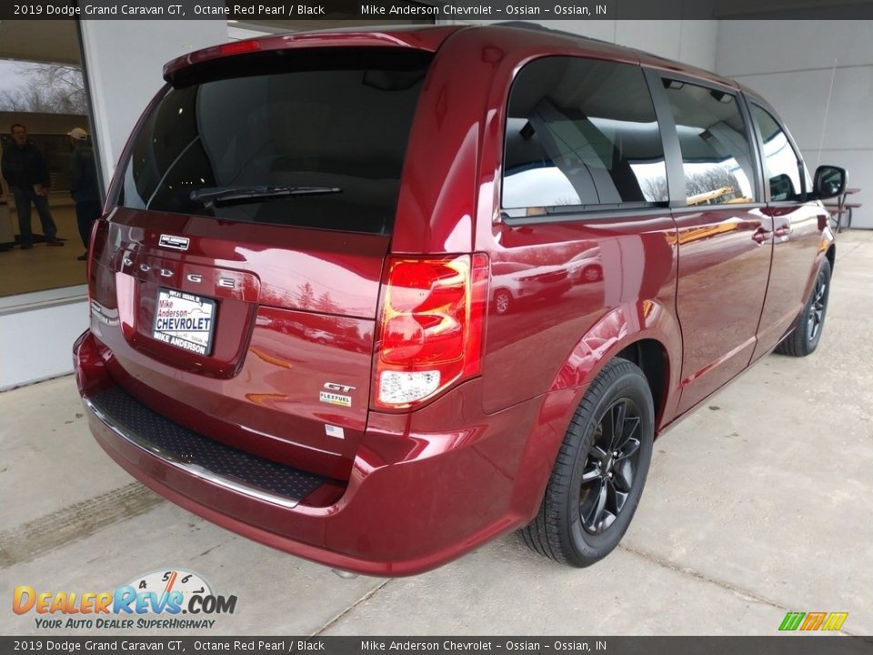 2019 Dodge Grand Caravan GT Octane Red Pearl / Black Photo #4