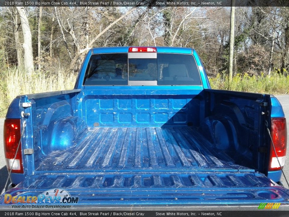 2018 Ram 1500 Big Horn Crew Cab 4x4 Blue Streak Pearl / Black/Diesel Gray Photo #8