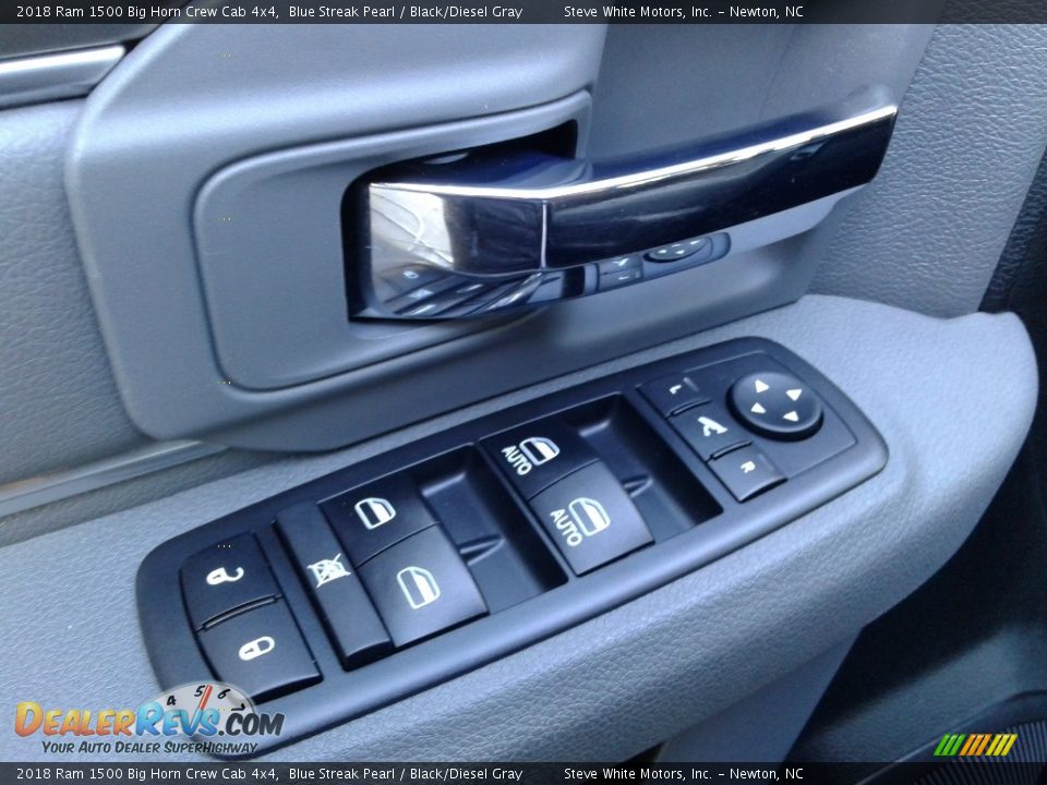 2018 Ram 1500 Big Horn Crew Cab 4x4 Blue Streak Pearl / Black/Diesel Gray Photo #12