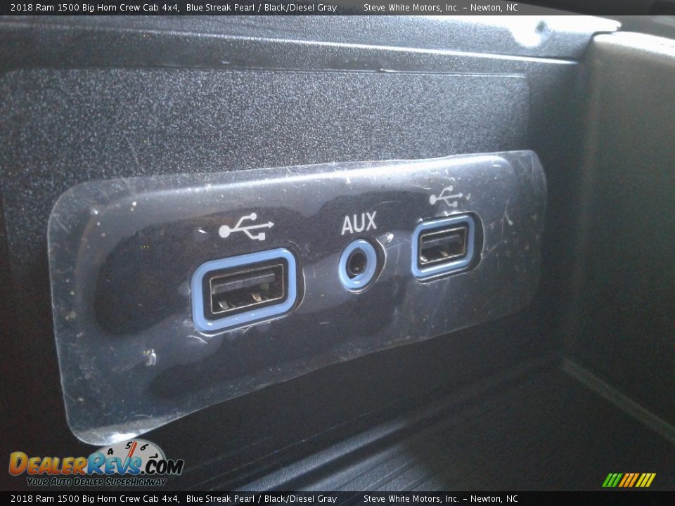 2018 Ram 1500 Big Horn Crew Cab 4x4 Blue Streak Pearl / Black/Diesel Gray Photo #28