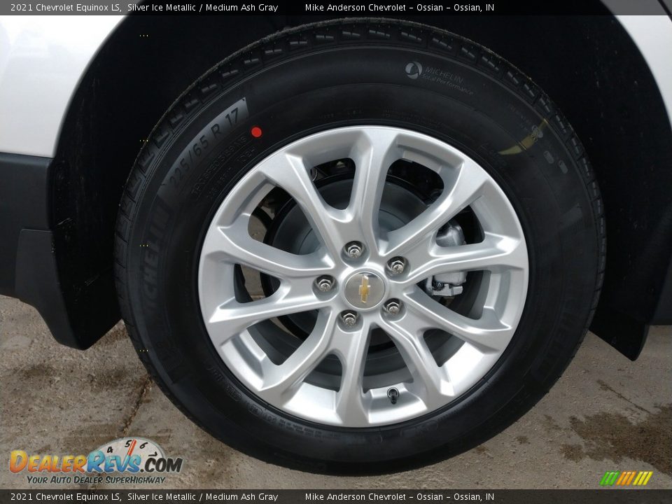 2021 Chevrolet Equinox LS Silver Ice Metallic / Medium Ash Gray Photo #13