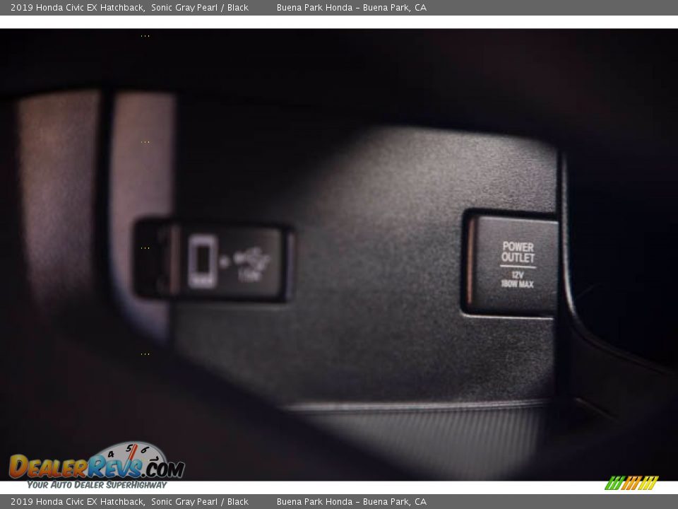 2019 Honda Civic EX Hatchback Sonic Gray Pearl / Black Photo #17