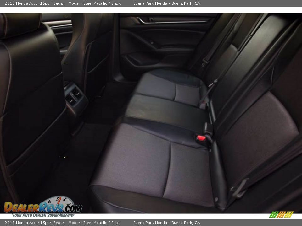 2018 Honda Accord Sport Sedan Modern Steel Metallic / Black Photo #4