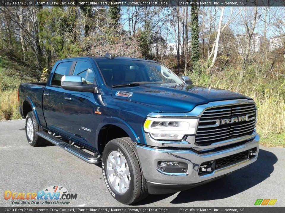 2020 Ram 2500 Laramie Crew Cab 4x4 Patriot Blue Pearl / Mountain Brown/Light Frost Beige Photo #4