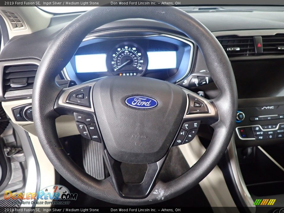 2019 Ford Fusion SE Ingot Silver / Medium Light Stone Photo #20
