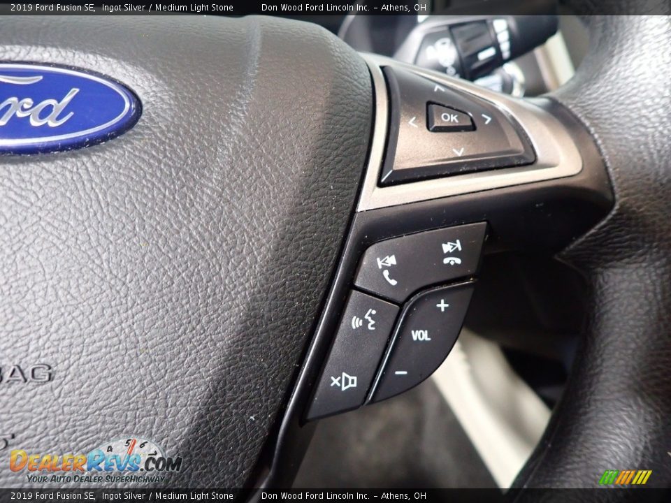 2019 Ford Fusion SE Ingot Silver / Medium Light Stone Photo #22