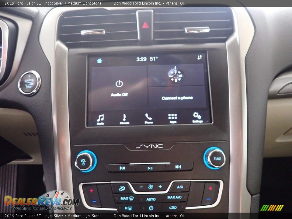 2019 Ford Fusion SE Ingot Silver / Medium Light Stone Photo #25