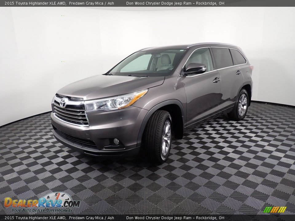 2015 Toyota Highlander XLE AWD Predawn Gray Mica / Ash Photo #9