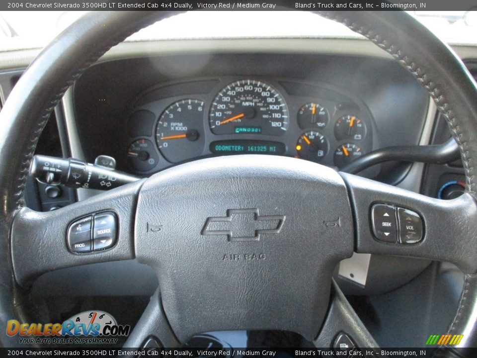 2004 Chevrolet Silverado 3500HD LT Extended Cab 4x4 Dually Steering Wheel Photo #15