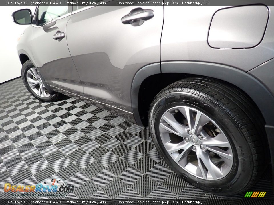 2015 Toyota Highlander XLE AWD Predawn Gray Mica / Ash Photo #12