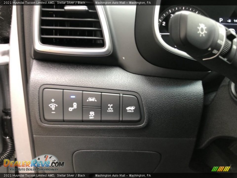 Controls of 2021 Hyundai Tucson Limited AWD Photo #12