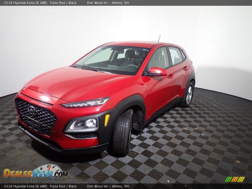 2018 Hyundai Kona SE AWD Pulse Red / Black Photo #4