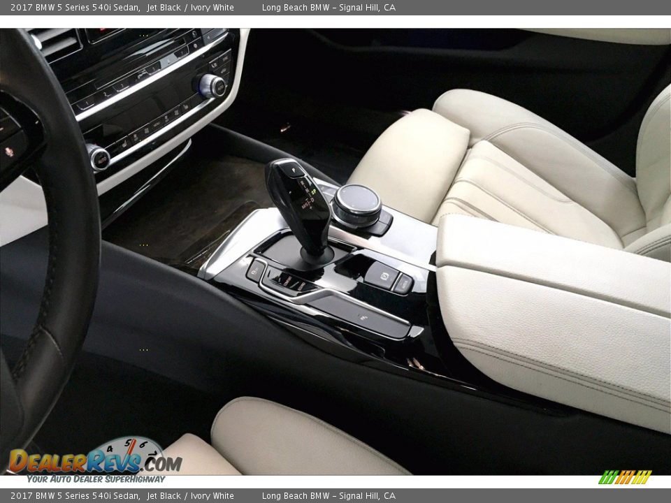 2017 BMW 5 Series 540i Sedan Jet Black / Ivory White Photo #16