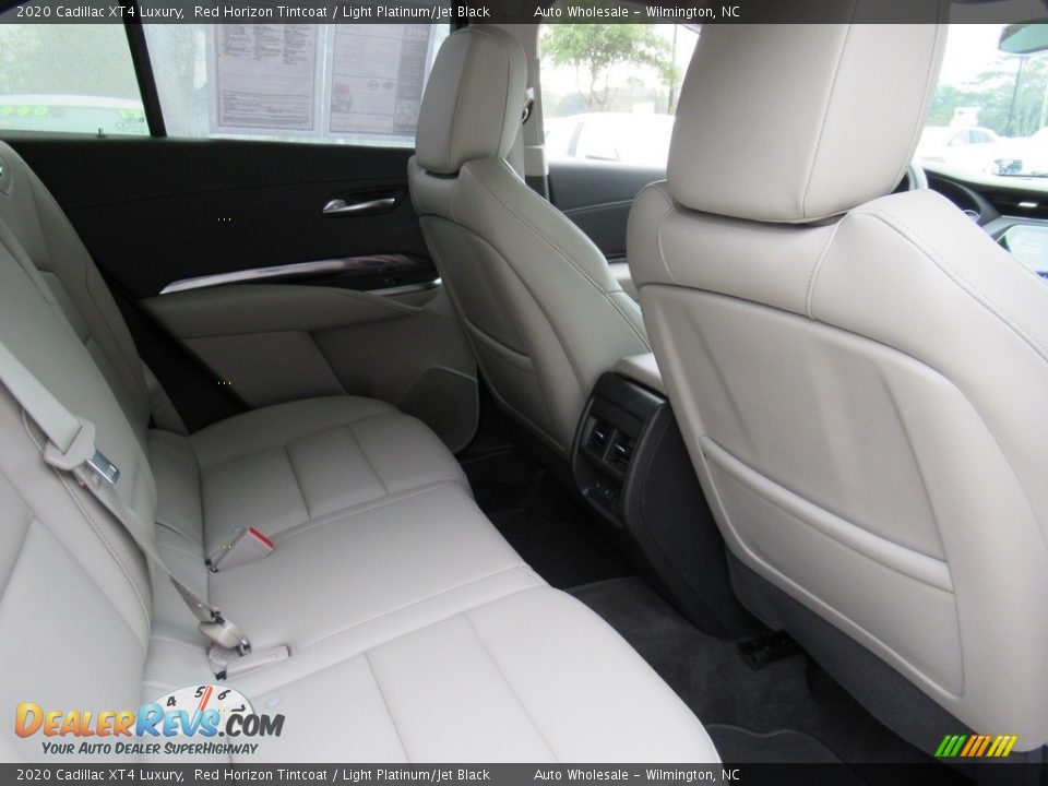 2020 Cadillac XT4 Luxury Red Horizon Tintcoat / Light Platinum/Jet Black Photo #13