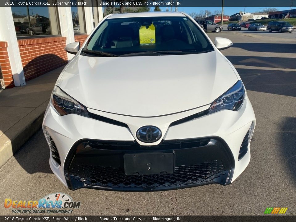 2018 Toyota Corolla XSE Super White / Black Photo #3