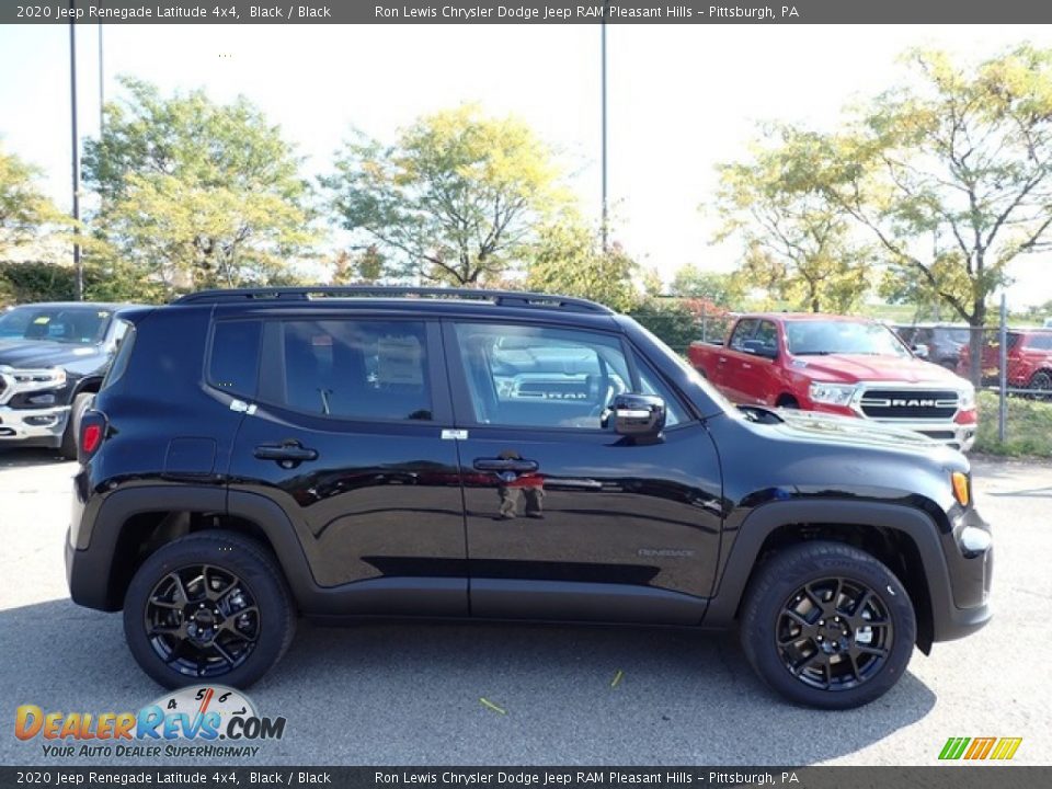 2020 Jeep Renegade Latitude 4x4 Black / Black Photo #4
