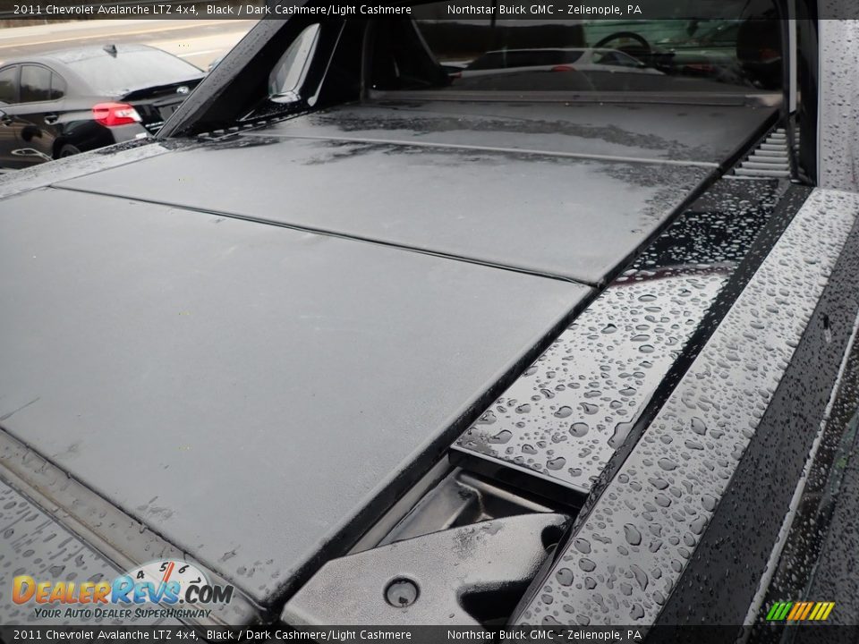 2011 Chevrolet Avalanche LTZ 4x4 Black / Dark Cashmere/Light Cashmere Photo #11
