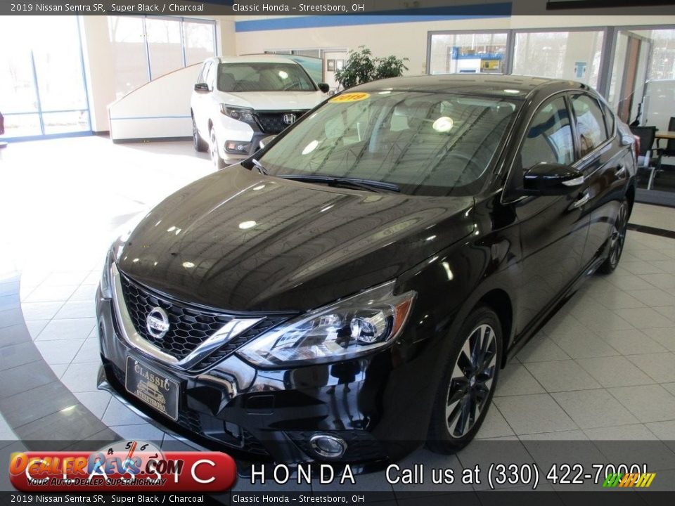 2019 Nissan Sentra SR Super Black / Charcoal Photo #1