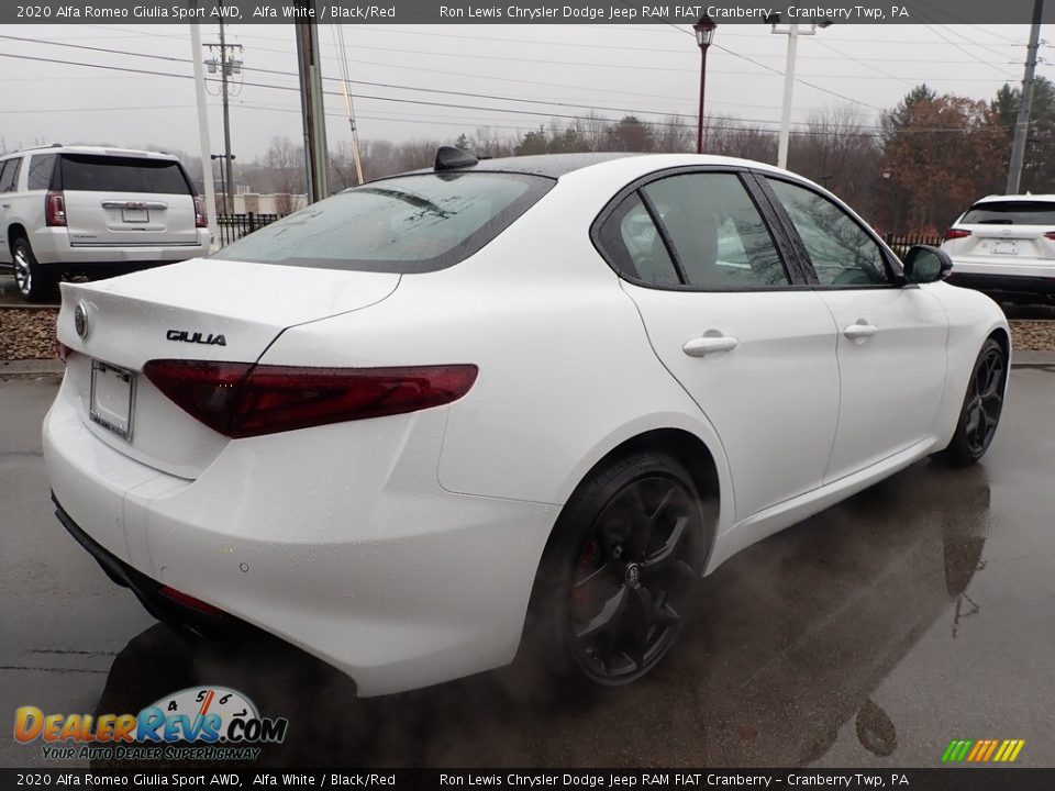 2020 Alfa Romeo Giulia Sport AWD Alfa White / Black/Red Photo #5
