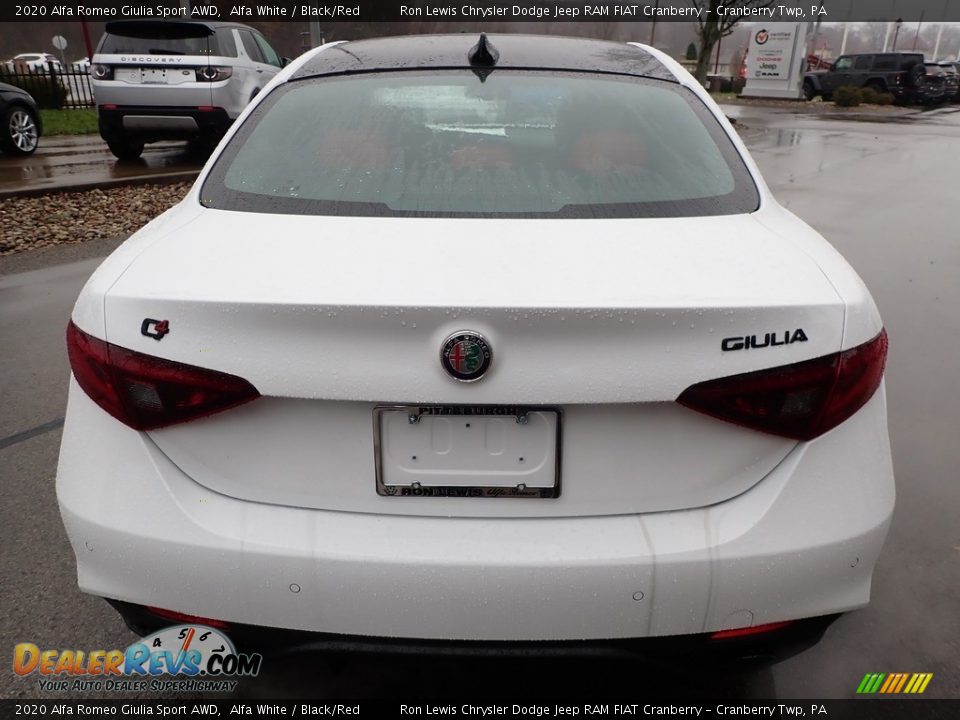 2020 Alfa Romeo Giulia Sport AWD Alfa White / Black/Red Photo #6