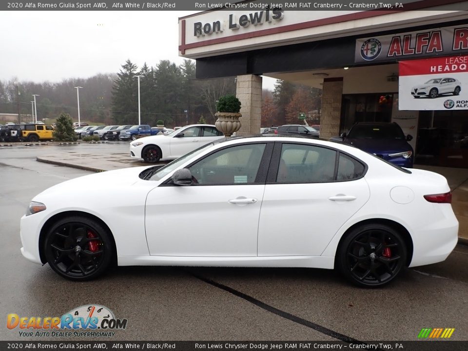 2020 Alfa Romeo Giulia Sport AWD Alfa White / Black/Red Photo #9