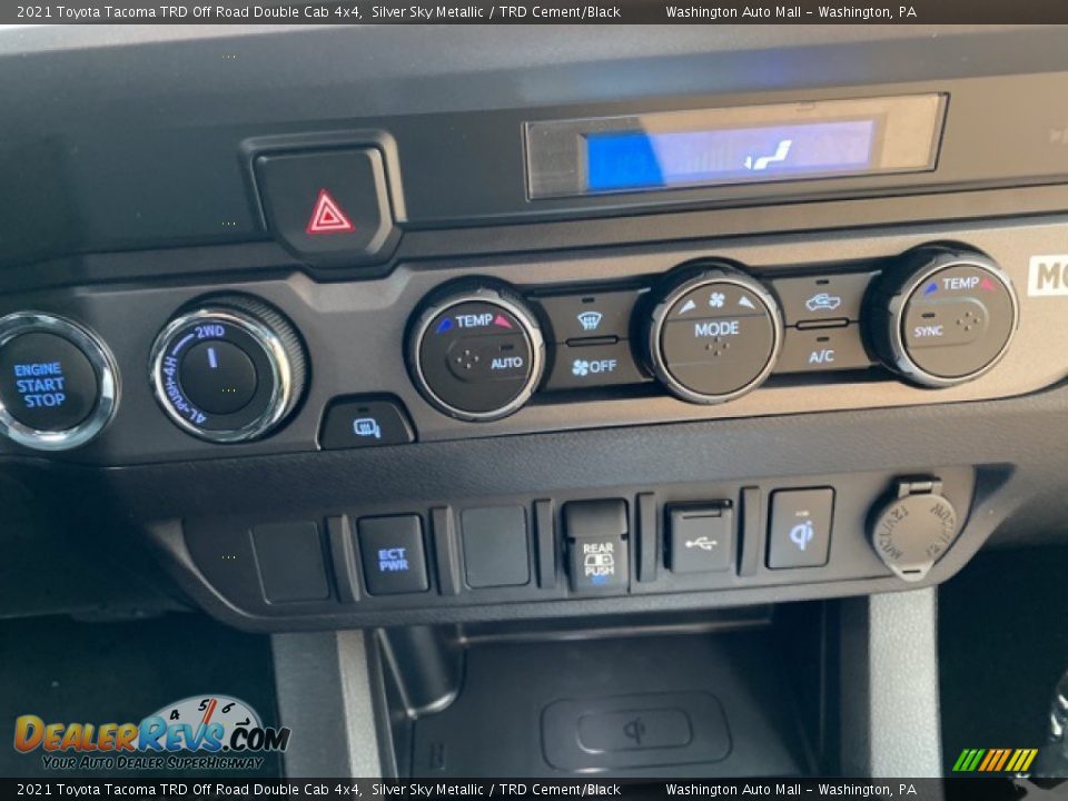 2021 Toyota Tacoma TRD Off Road Double Cab 4x4 Silver Sky Metallic / TRD Cement/Black Photo #20