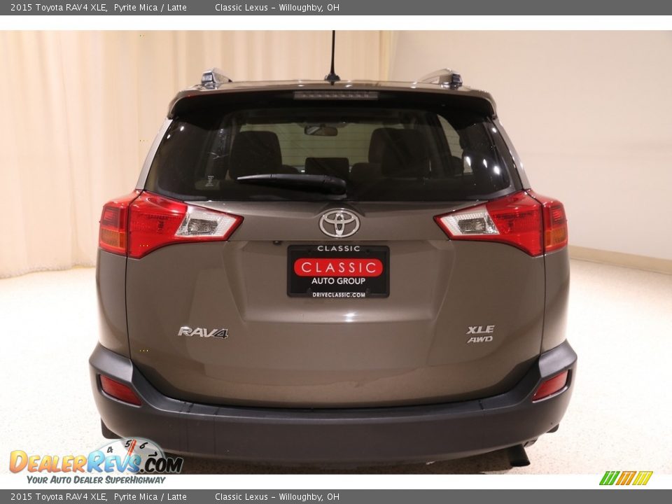 2015 Toyota RAV4 XLE Pyrite Mica / Latte Photo #26