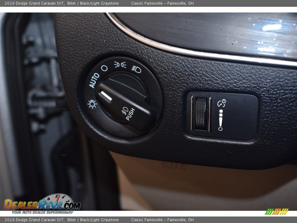 2019 Dodge Grand Caravan SXT Billet / Black/Light Graystone Photo #12