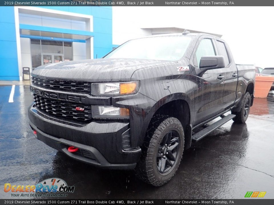 2019 Chevrolet Silverado 1500 Custom Z71 Trail Boss Double Cab 4WD Black / Jet Black Photo #2