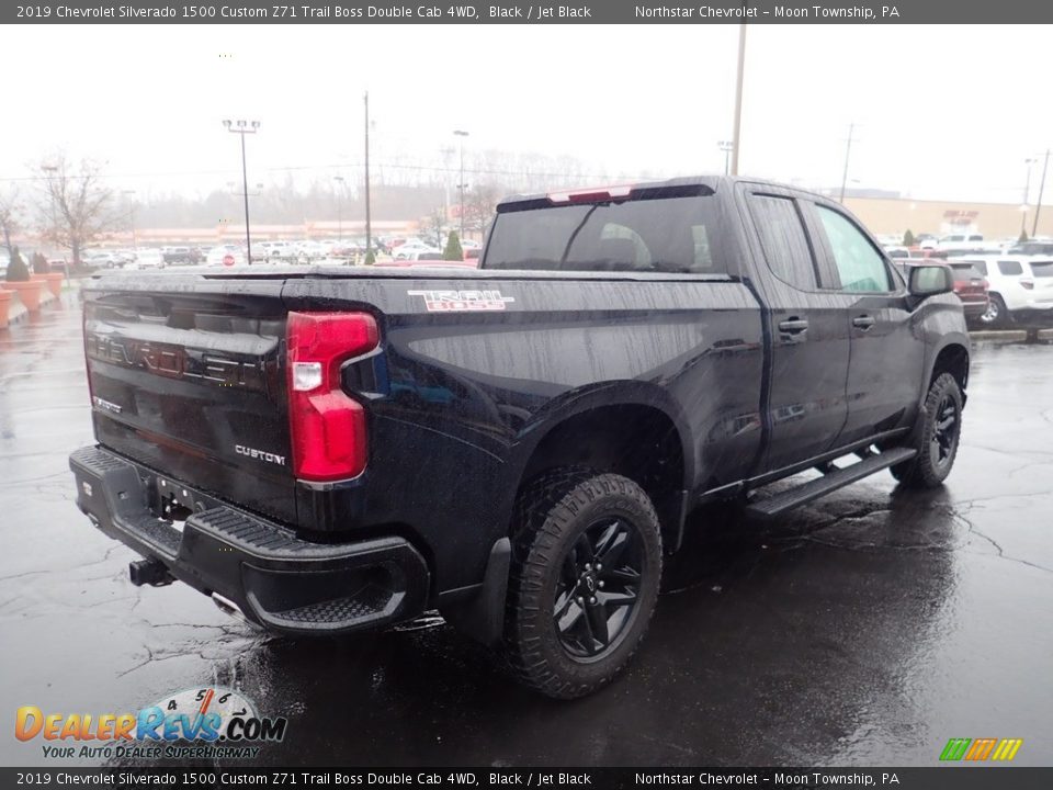 2019 Chevrolet Silverado 1500 Custom Z71 Trail Boss Double Cab 4WD Black / Jet Black Photo #8