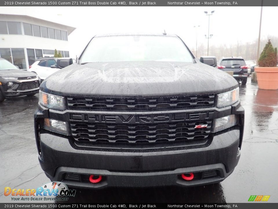 2019 Chevrolet Silverado 1500 Custom Z71 Trail Boss Double Cab 4WD Black / Jet Black Photo #12