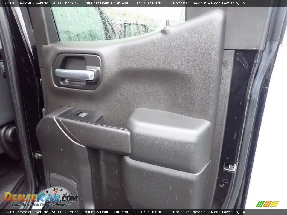 2019 Chevrolet Silverado 1500 Custom Z71 Trail Boss Double Cab 4WD Black / Jet Black Photo #18