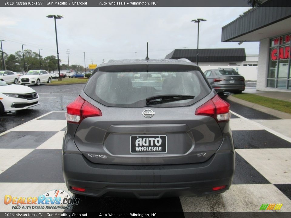 2019 Nissan Kicks SV Gun Metallic / Charcoal Photo #4