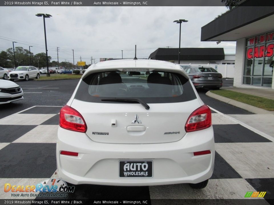 2019 Mitsubishi Mirage ES Pearl White / Black Photo #4