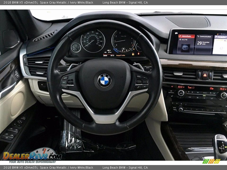 2018 BMW X5 xDrive35i Space Gray Metallic / Ivory White/Black Photo #4