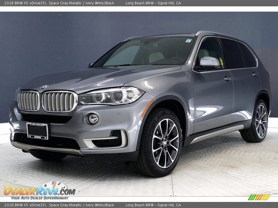 2018 BMW X5 xDrive35i Space Gray Metallic / Ivory White/Black Photo #12