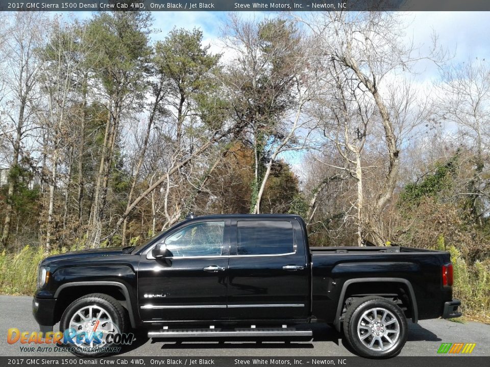 2017 GMC Sierra 1500 Denali Crew Cab 4WD Onyx Black / Jet Black Photo #1