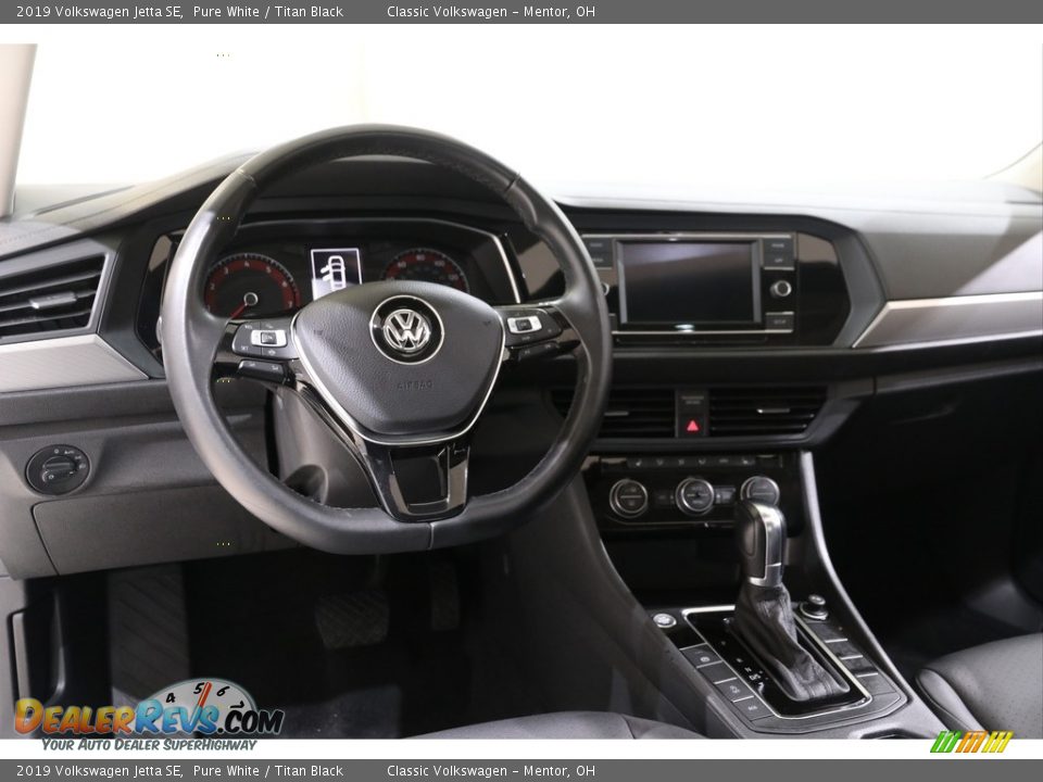 2019 Volkswagen Jetta SE Pure White / Titan Black Photo #6