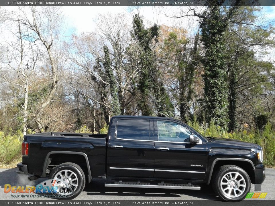 Onyx Black 2017 GMC Sierra 1500 Denali Crew Cab 4WD Photo #6