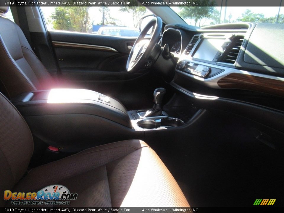 2019 Toyota Highlander Limited AWD Blizzard Pearl White / Saddle Tan Photo #12