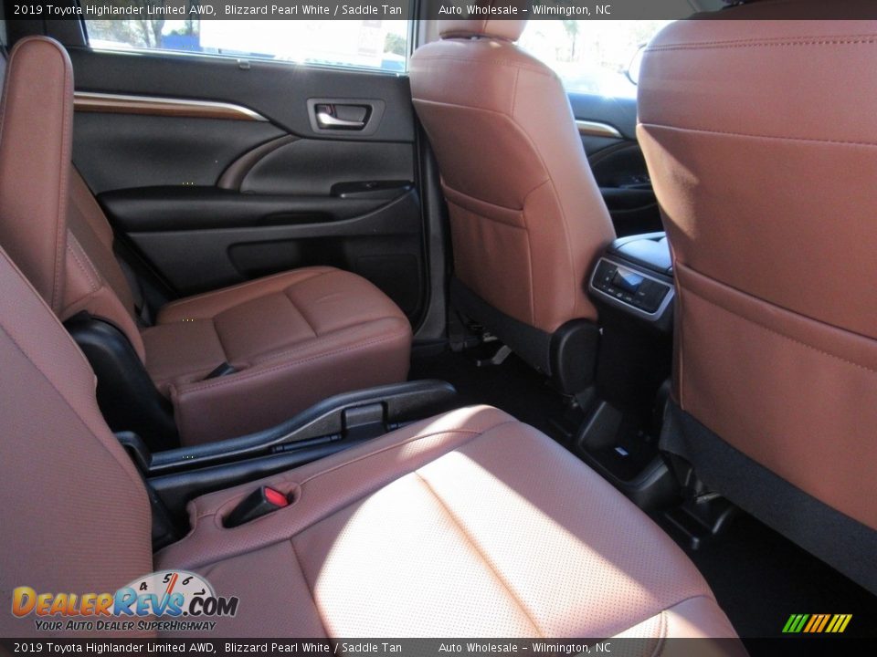 2019 Toyota Highlander Limited AWD Blizzard Pearl White / Saddle Tan Photo #13