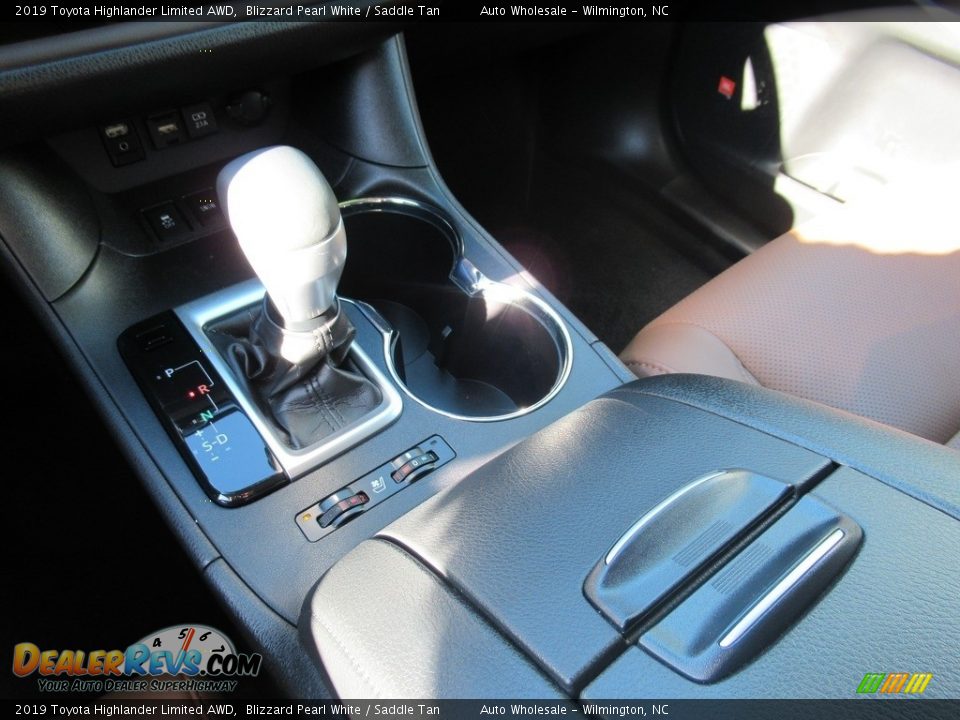 2019 Toyota Highlander Limited AWD Blizzard Pearl White / Saddle Tan Photo #20