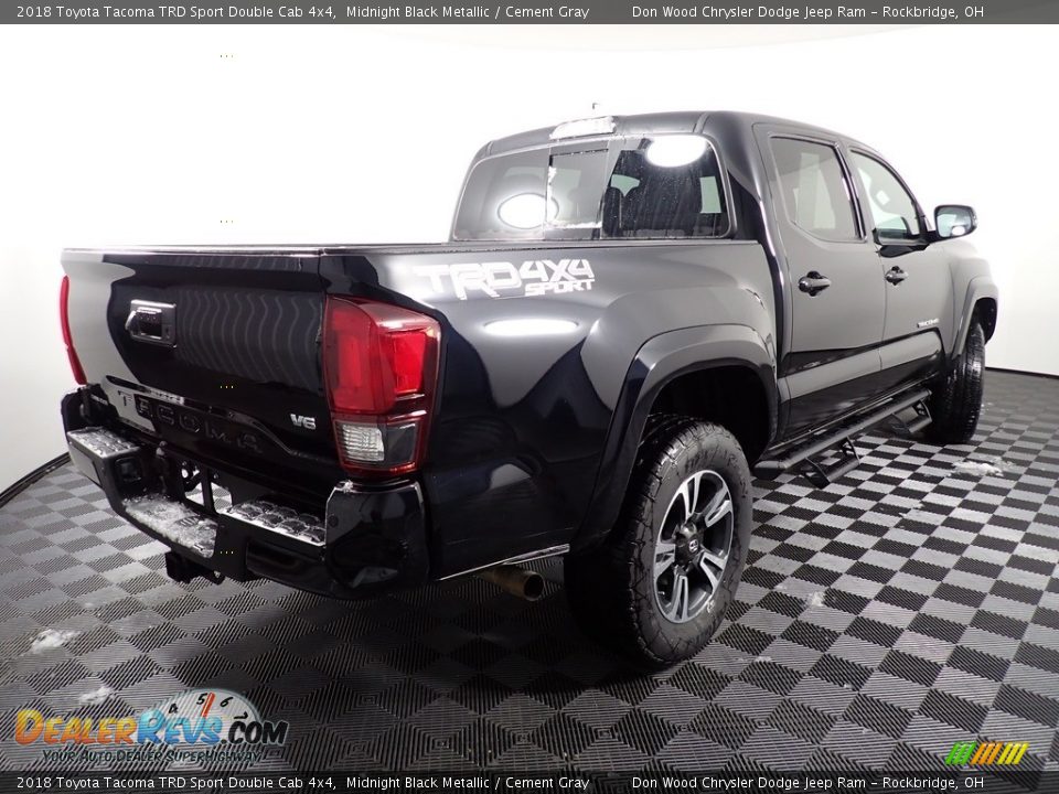 2018 Toyota Tacoma TRD Sport Double Cab 4x4 Midnight Black Metallic / Cement Gray Photo #15