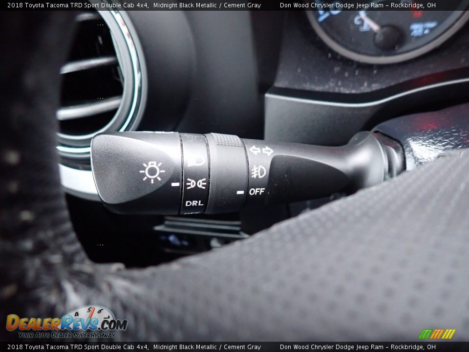 2018 Toyota Tacoma TRD Sport Double Cab 4x4 Midnight Black Metallic / Cement Gray Photo #20