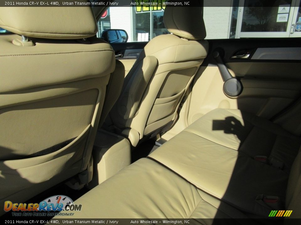 2011 Honda CR-V EX-L 4WD Urban Titanium Metallic / Ivory Photo #11