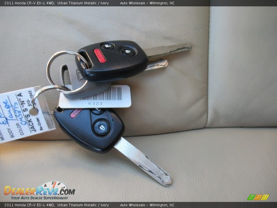 2011 Honda CR-V EX-L 4WD Urban Titanium Metallic / Ivory Photo #19